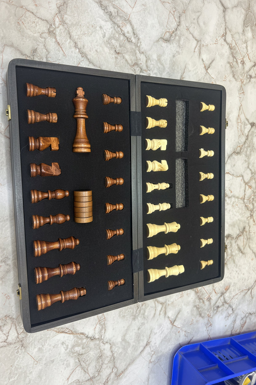 MAGNETIC WOOD AND CHEC